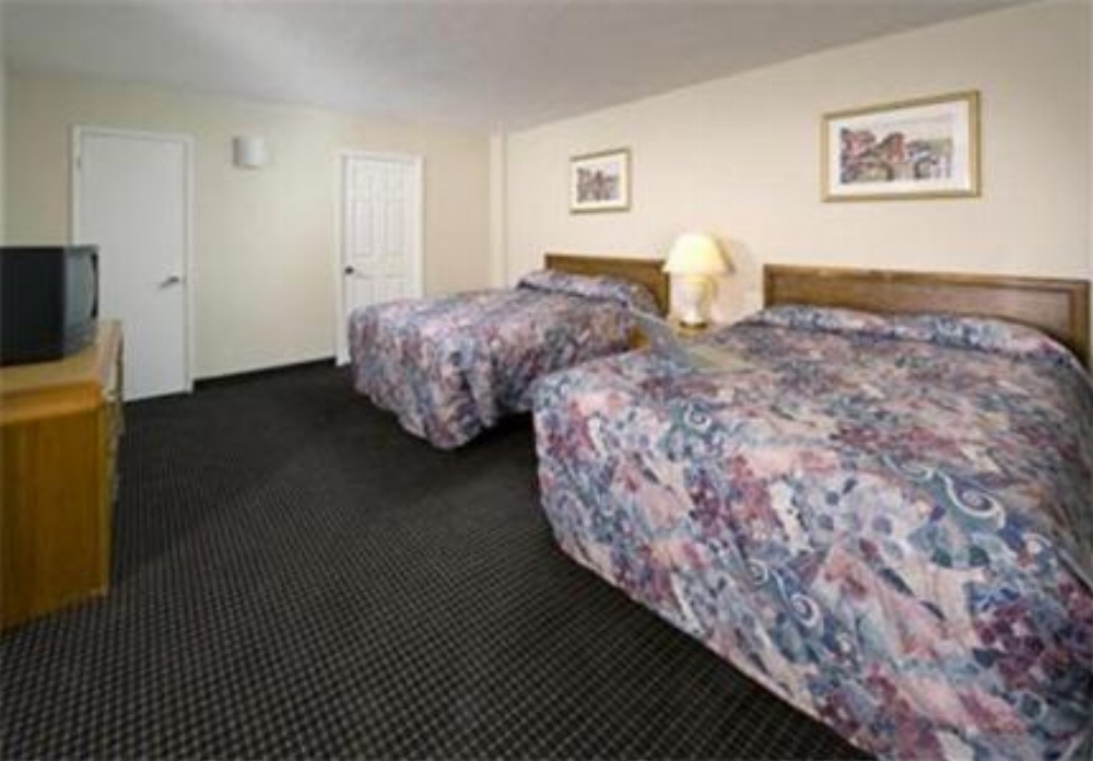 Civic Center Inn Image 12